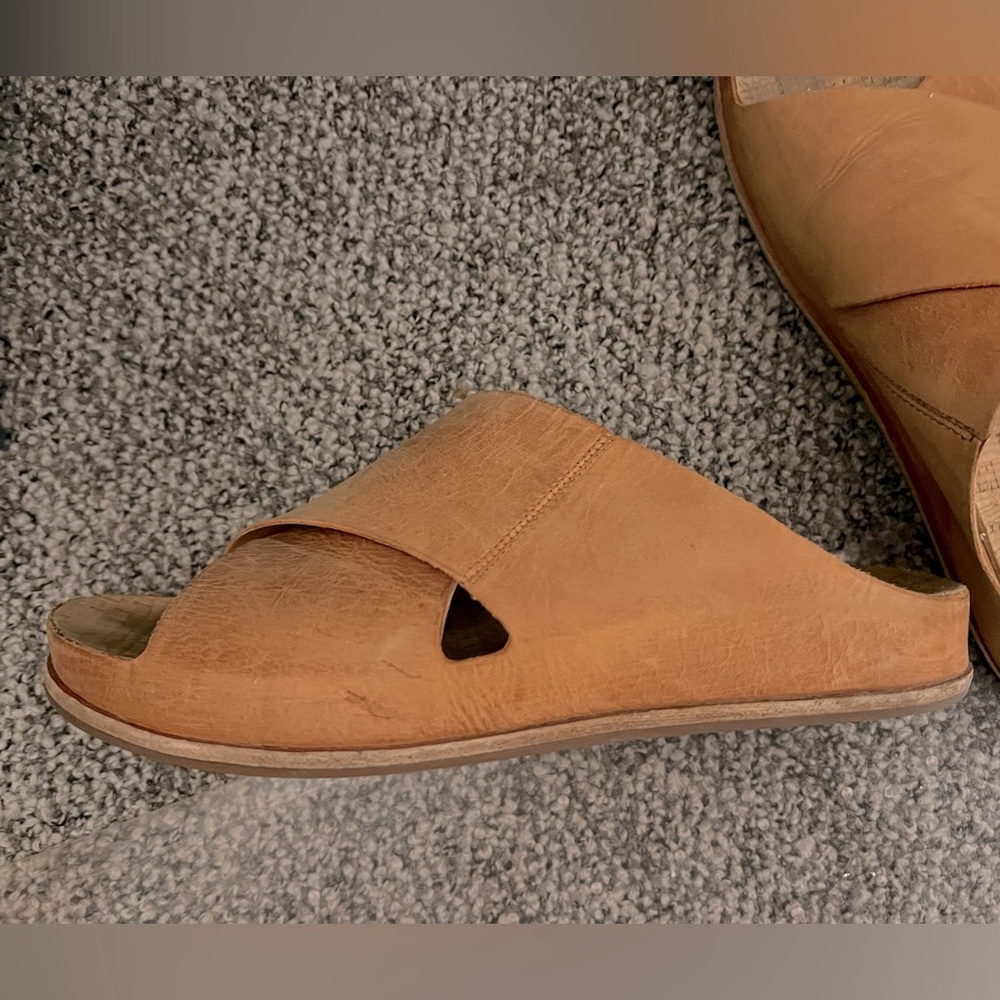 Kork-Ease Tutsi Cross Band Sandals, size 10